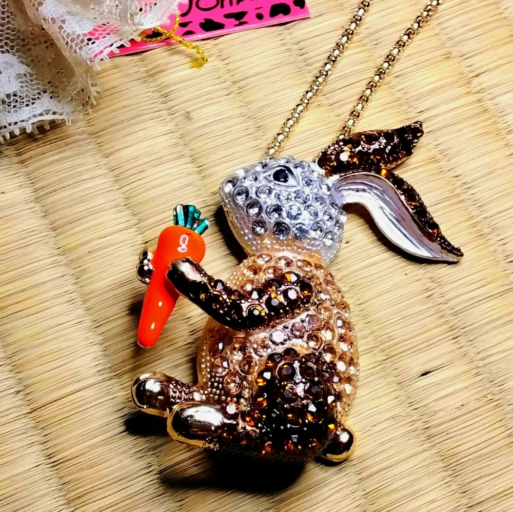 EASTER Changes:  Betsey Johnson Easter Bunny/ Rabbit Necklace